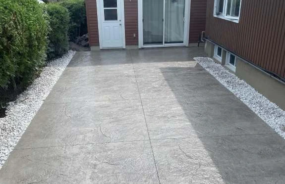 Modern Border Finish